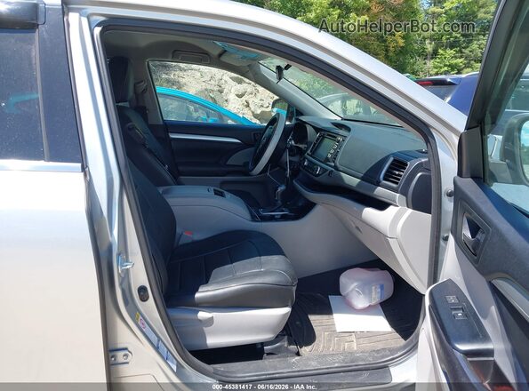5TDBZRFH8HS391150 2017 TOYOTA HIGHLANDER Gray Vista interior delantera