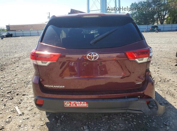 5TDBZRFH9HS411843 2017 TOYOTA HIGHLANDER Red Вид ззаду