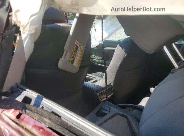 5TDBZRFH9HS411843 2017 TOYOTA HIGHLANDER Red Вид панелі приладів