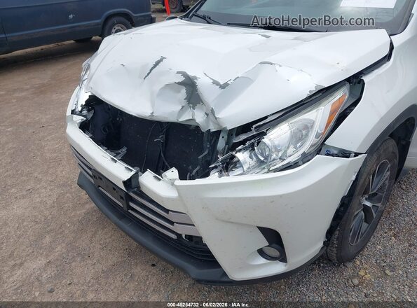 5TDBZRFH9JS804991 2018 TOYOTA HIGHLANDER White წინა ხედი