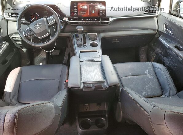 5TDCSKFC1PS085958 2023 TOYOTA SIENNA Черный Вид панели приборов