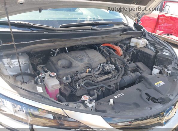 5TDCSKFC1RS109260 2024 TOYOTA SIENNA Silver Rear view
