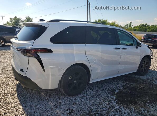 5TDCSKFC2TS229530 2026 TOYOTA SIENNA White Rear right