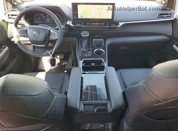 5TDCSKFC2TS231231 2026 TOYOTA SIENNA Gray Dashboard view