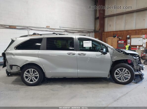 5TDCSKFC4PS084352 2023 TOYOTA SIENNA Silver Սալոնի 360 աստիճան տեսք