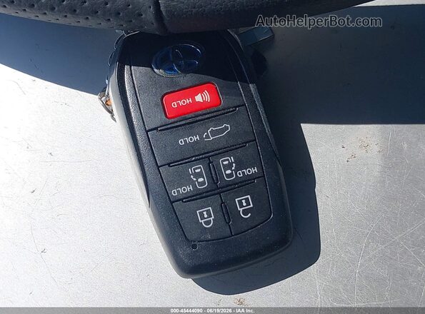 5TDCSKFC4SS213263 2025 TOYOTA SIENNA Black Առջևի վահանակի տեսք