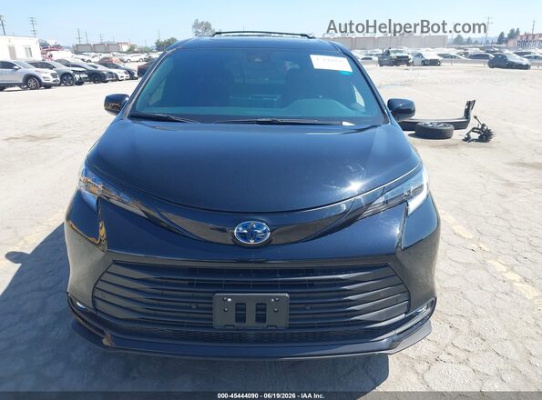 5TDCSKFC4SS213263 2025 TOYOTA SIENNA Black Սալոնի հետևի տեսք
