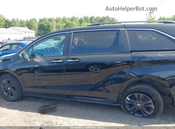 5TDCSKFCXRS112013 2024 TOYOTA SIENNA Black 