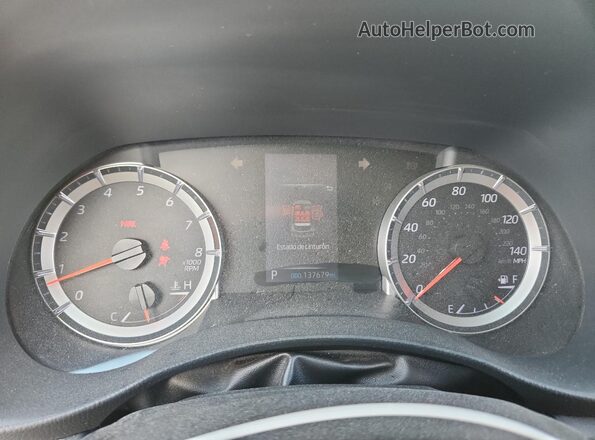 5TDCZRAH8MS529050 2021 TOYOTA HIGHLANDER White ხელსაწყოთა პანელის ხედი