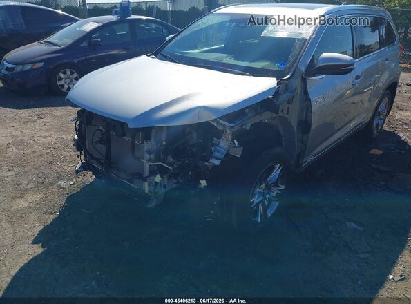 5TDDGRFH3KS075676 2019 TOYOTA HIGHLANDER HYBRID Silver Front view
