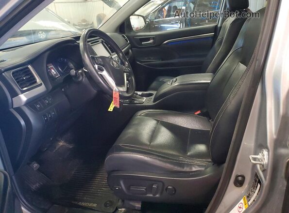 5TDDGRFH6JS040287 2018 TOYOTA HIGHLANDER Серый 