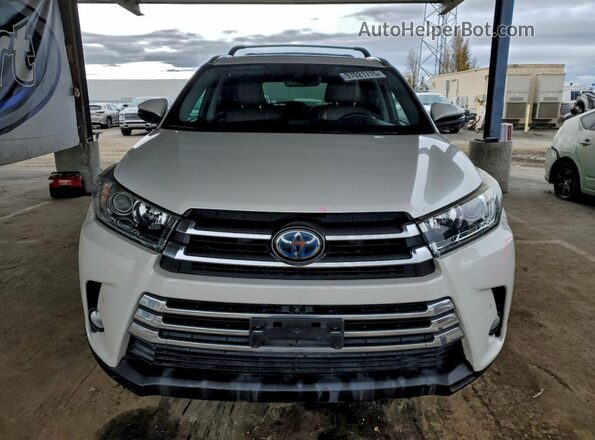 5TDDGRFH7HS024786 2017 TOYOTA HIGHLANDER White Front view
