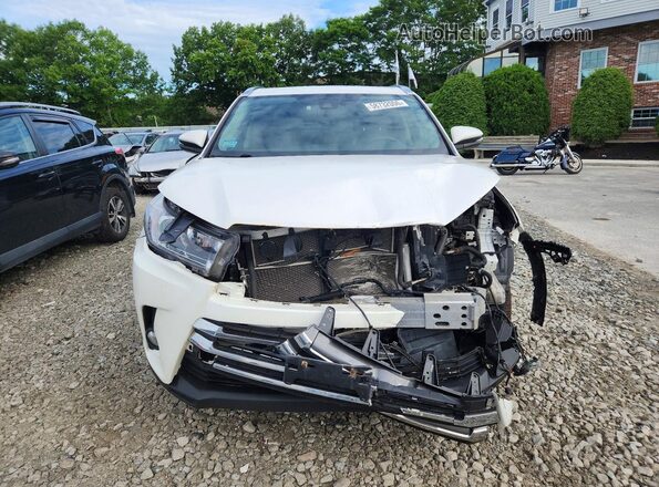 5TDDGRFH7JS051461 2018 TOYOTA HIGHLANDER White Դիմացի տեսք