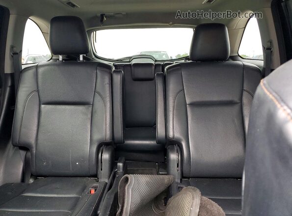 5TDDGRFH8JS039979 2018 TOYOTA HIGHLANDER Черный 