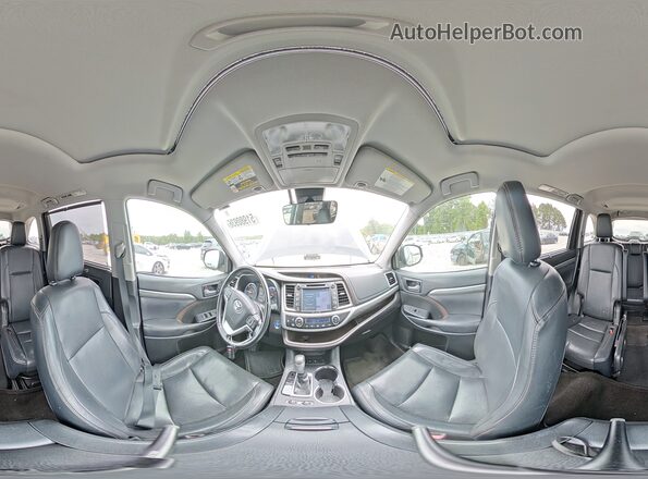 5TDDGRFH8JS039979 2018 TOYOTA HIGHLANDER Черный 