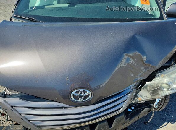 5TDDK3DC0GS131387 2016 TOYOTA SIENNA Gray 