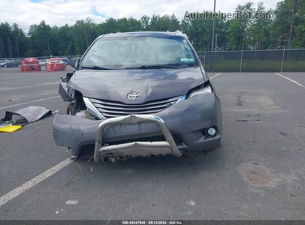 5TDDK3DC0GS139831 2016 TOYOTA SIENNA Серый Вид щитка приборов