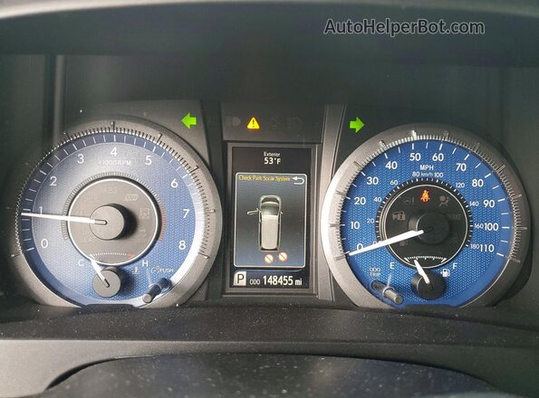 5TDDK3DC1GS130717 2016 TOYOTA SIENNA Silver Vista del cuadro de instrumentos