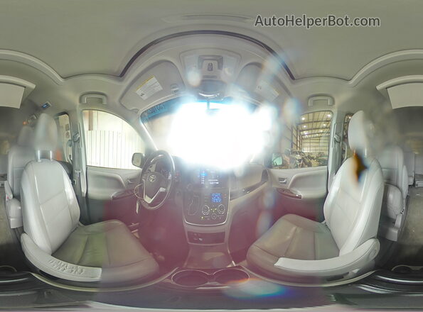5TDDK3DC3GS137801 2016 TOYOTA SIENNA Silver Սալոնի 360 աստիճան տեսք