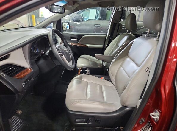 5TDDK3DC8GS138359 2016 TOYOTA SIENNA Бордовый Вид салона спереди