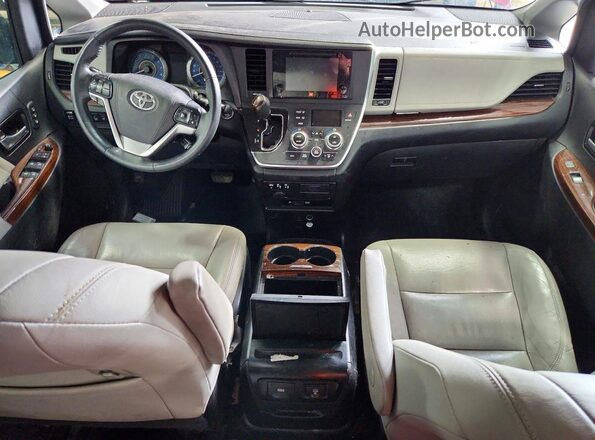5TDDK3DC8GS138359 2016 TOYOTA SIENNA Бордовый Вид панели приборов