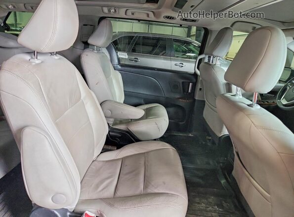 5TDDK3DC8GS138359 2016 TOYOTA SIENNA Бордовый Вид задней части салона