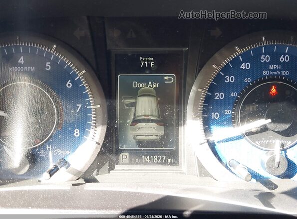 5TDDK3DC8GS145120 2016 TOYOTA SIENNA Light Blue Vista de los asientos traseros