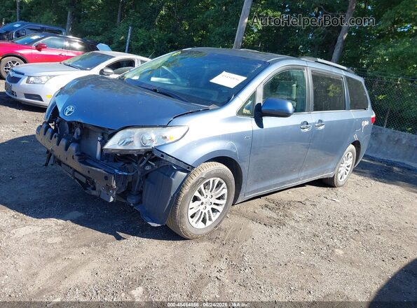 5TDDK3DC8GS145120 2016 TOYOTA SIENNA Light Blue Vista tres cuartos delantera izquierda