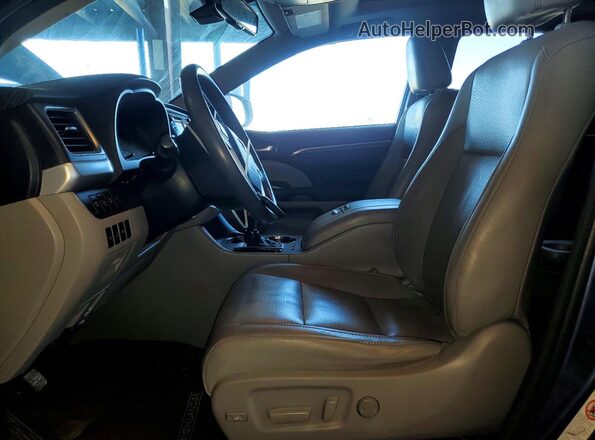 5TDDKRFH3GS286110 2016 TOYOTA HIGHLANDER Blue Widok wnętrza z przodu