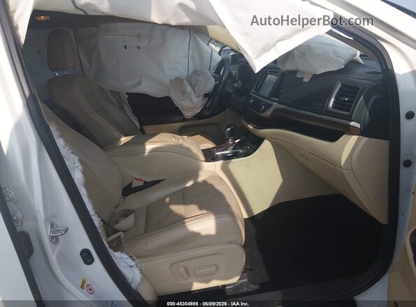 5TDDKRFH3GS349223 2016 TOYOTA HIGHLANDER White Widok wnętrza z przodu