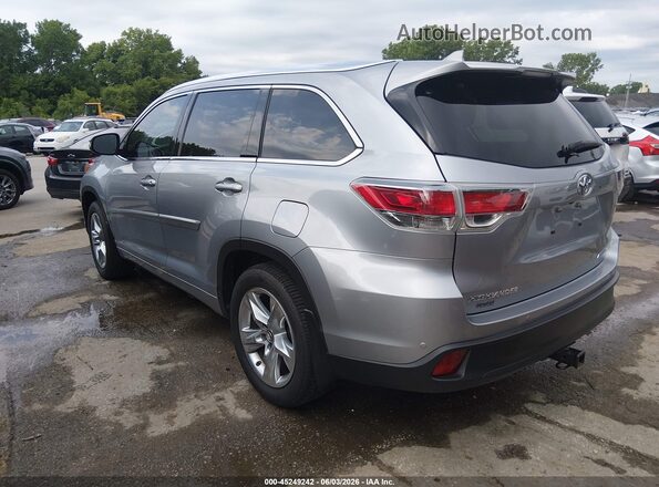 5TDDKRFHXGS287917 2016 TOYOTA HIGHLANDER Серебряный Задняя левая четверть