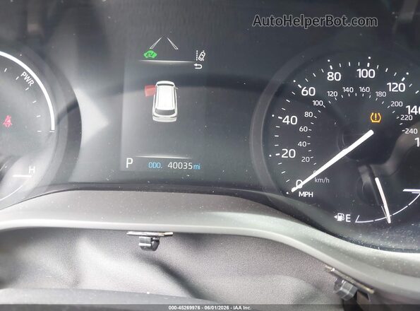 5TDDRKEC3RS210558 2024 TOYOTA SIENNA White Widok tylnych siedzeń