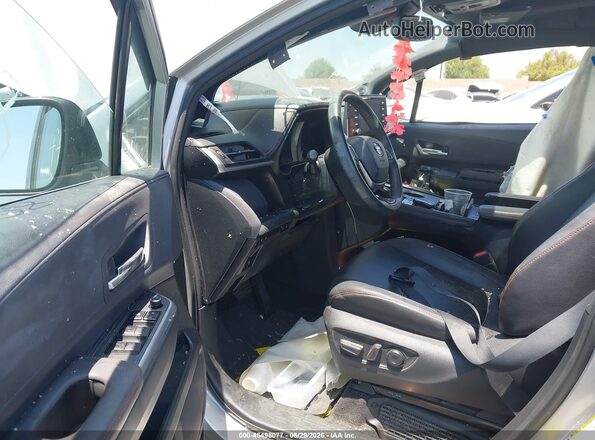 5TDDRKEC9MS039341 2021 TOYOTA SIENNA Silver Front interior view