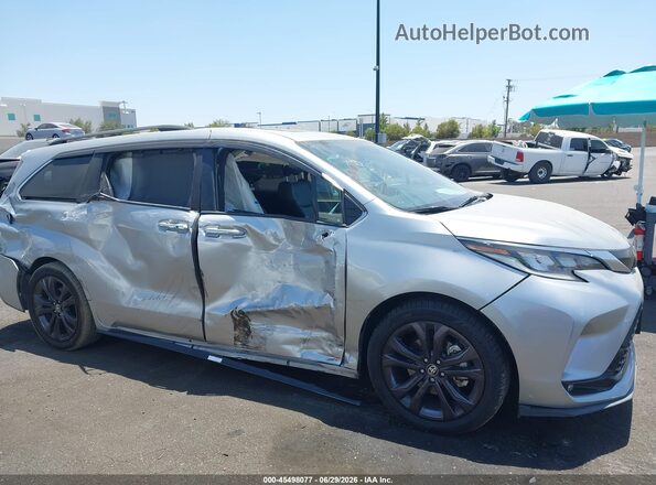 5TDDRKEC9MS039341 2021 TOYOTA SIENNA Silver Rear interior view