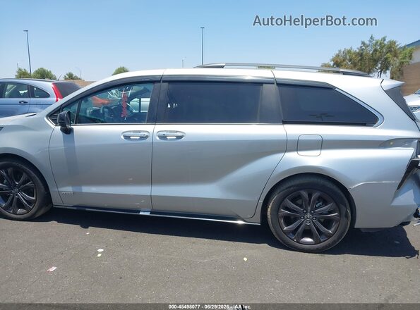 5TDDRKEC9MS039341 2021 TOYOTA SIENNA Silver 360 interior view