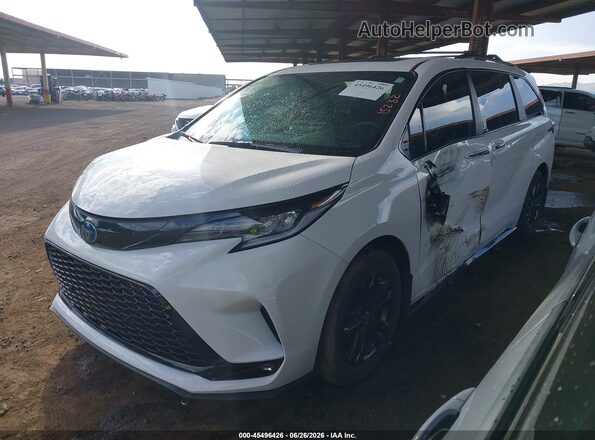 5TDDSKFC0SS180671 2025 TOYOTA SIENNA White წინა მარცხენა ხედი სამი მეოთხედიდან