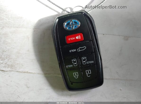 5TDDSKFC0SS180671 2025 TOYOTA SIENNA White წინა პანელის ხედი