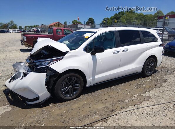 5TDDSKFC8RS151784 2024 TOYOTA SIENNA White Front left