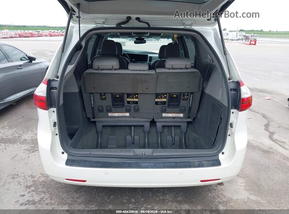 5TDDZ3DC0HS167643 2017 TOYOTA SIENNA Белый 
