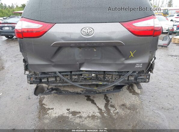 5TDDZ3DC0JS190992 2018 TOYOTA SIENNA Gray Front view