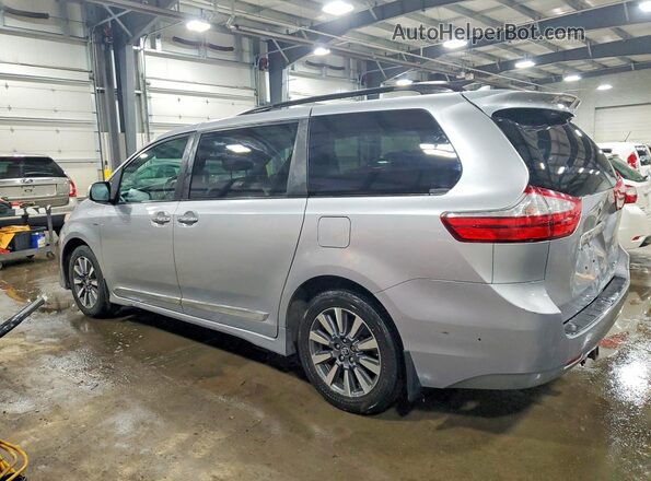 5TDDZ3DC0JS203837 2018 TOYOTA SIENNA Серебряный Задняя левая четверть