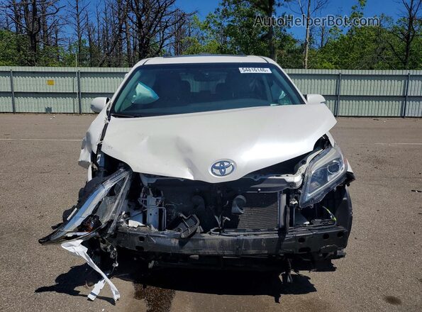 5TDDZ3DC1HS161771 2017 TOYOTA SIENNA Серый Вид спереди
