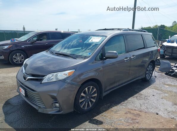 5TDDZ3DC3JS192056 2018 TOYOTA SIENNA Gray Przód lewy