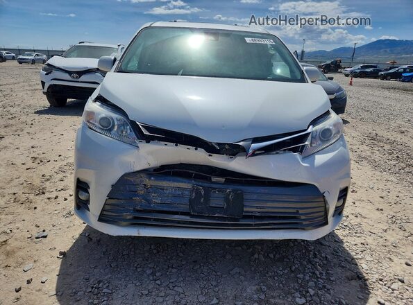 5TDDZ3DC4JS195824 2018 TOYOTA SIENNA White Դիմացի տեսք