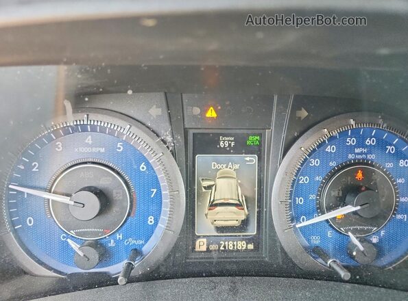 5TDDZ3DC4JS195824 2018 TOYOTA SIENNA White Սարքավորումների վահանակի տեսք