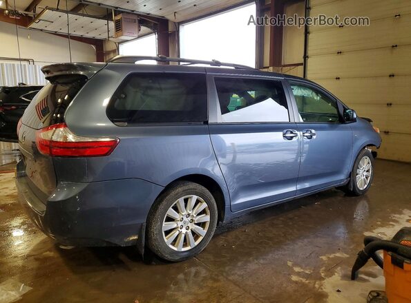 5TDDZ3DC8HS180317 2017 TOYOTA SIENNA Blue 