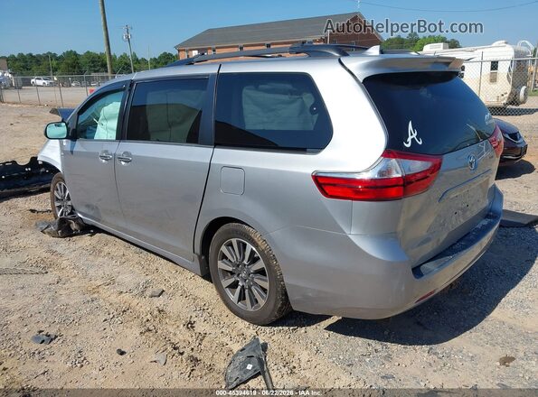 5TDDZ3DC8JS198192 2018 TOYOTA SIENNA Silver Tył lewy