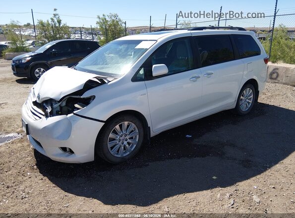 5TDDZ3DC9HS166071 2017 TOYOTA SIENNA White Front left