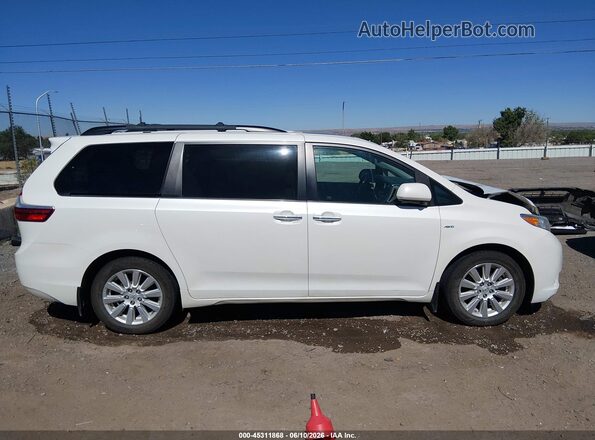 5TDDZ3DC9HS166071 2017 TOYOTA SIENNA White Rear interior view