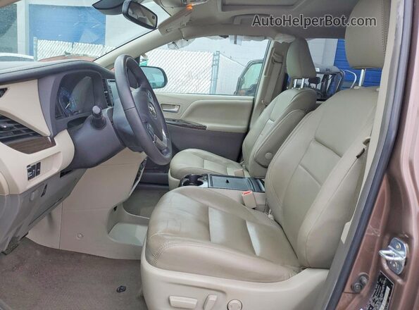 5TDDZ3DC9JS196287 2018 TOYOTA SIENNA Brown 
